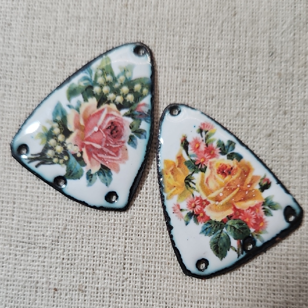 🍂🍁Large Floral Artisan Enamel Copper Triangle Chandelier Earring Charms